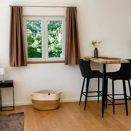 Apartment Klein&fein Für Nach Dem Wein Bei Wein-&sekthaus Dillé *