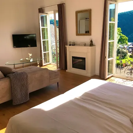 Klein&fein Für Nach Dem Wein Bei Wein-&sekthaus Dillé *