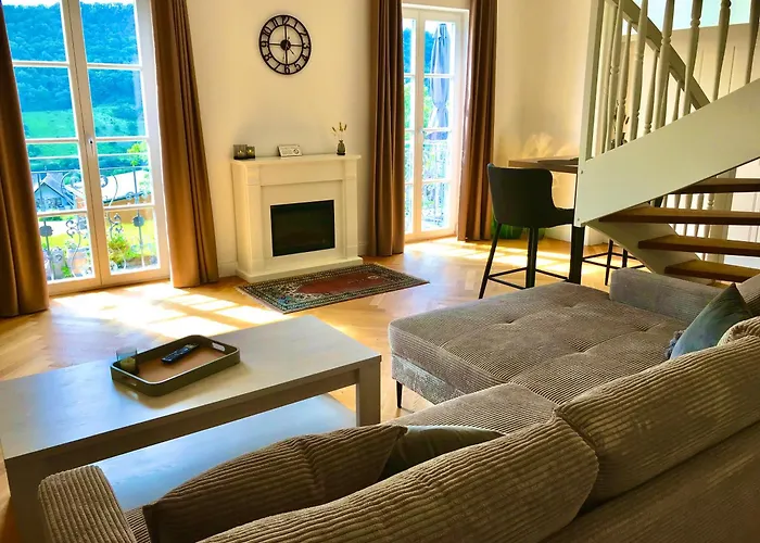 Klein&fein Für Nach Dem Wein Bei Wein-&sekthaus Dillé * Neumagen-Dhron