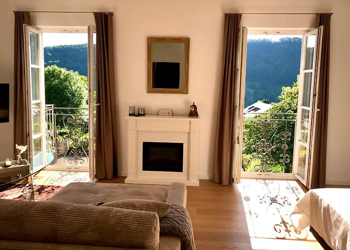 Klein&fein Für Nach Dem Wein Bei Wein-&sekthaus Dillé Appartement *